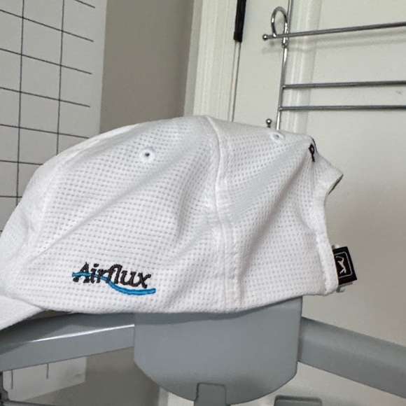 PGA Tour Airflux White Cap - Picture 2 of 7